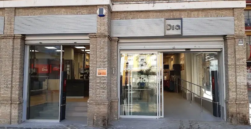 Dia en Plaza Montesion 7, Sevilla