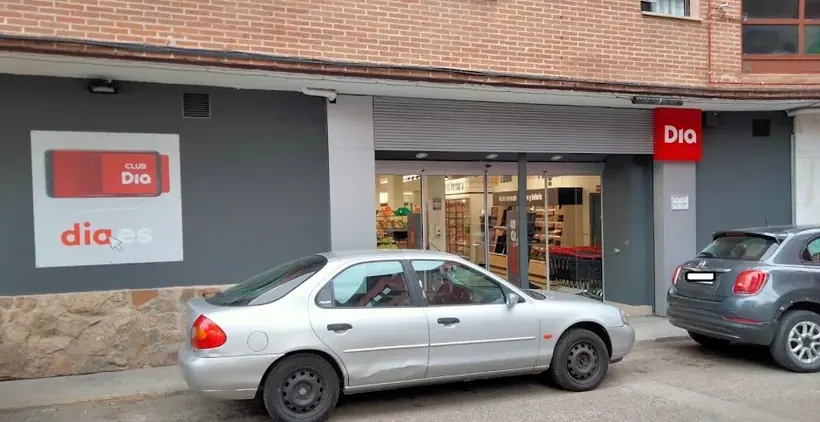 Dia en Calle Fernando de Rojas 7, Talavera de la Reina