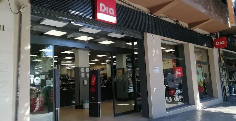 Dia en Avenida Del Puerto 111, Valencia