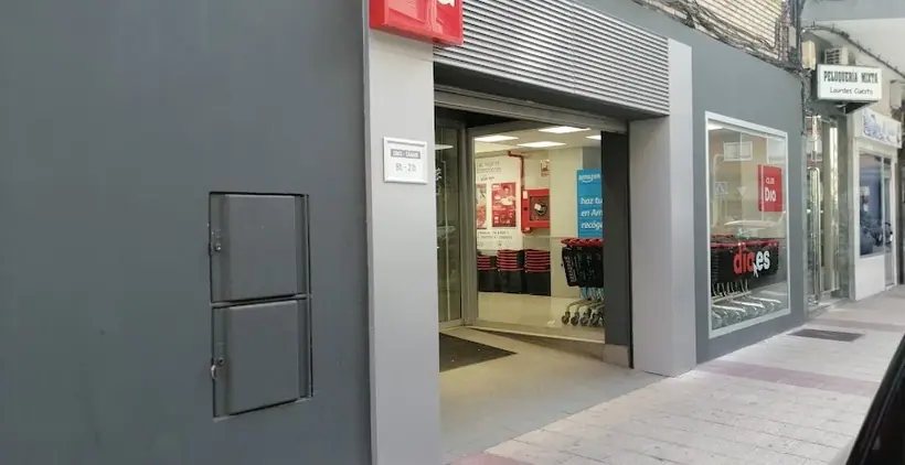Dia en Calle Doctor Esquerdo 1, Valladolid