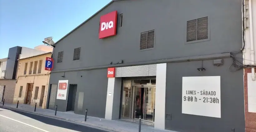 Dia en Carretera De Pedralba 87, Vilamarxant