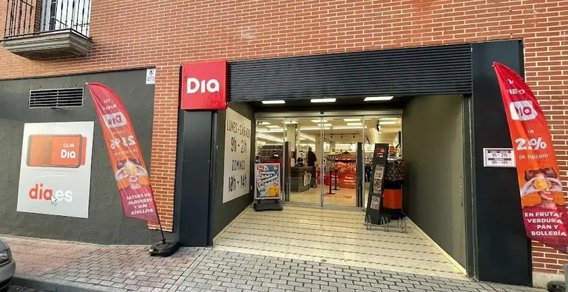 Dia en Calle Barrio del Pilar 23, Yeles