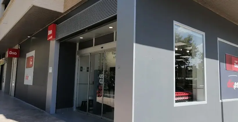 Dia en Calle Jose Oto 63, Zaragoza