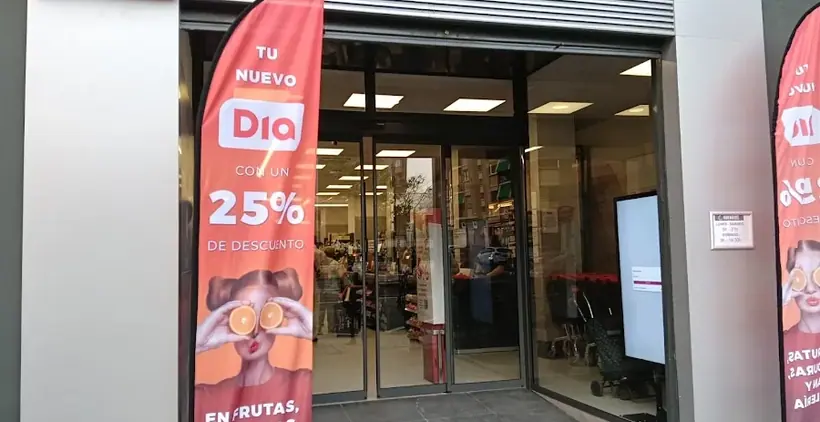Dia en Calle Tenor Fleta 89, Zaragoza