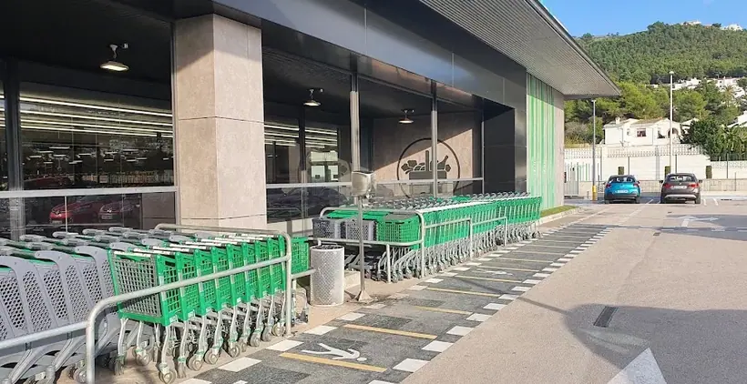 Mercadona en Calle Paris, 1, Benitachell