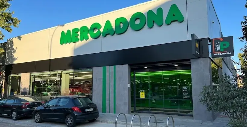 Mercadona en Calle María Auxiliadora, s/n, Granada