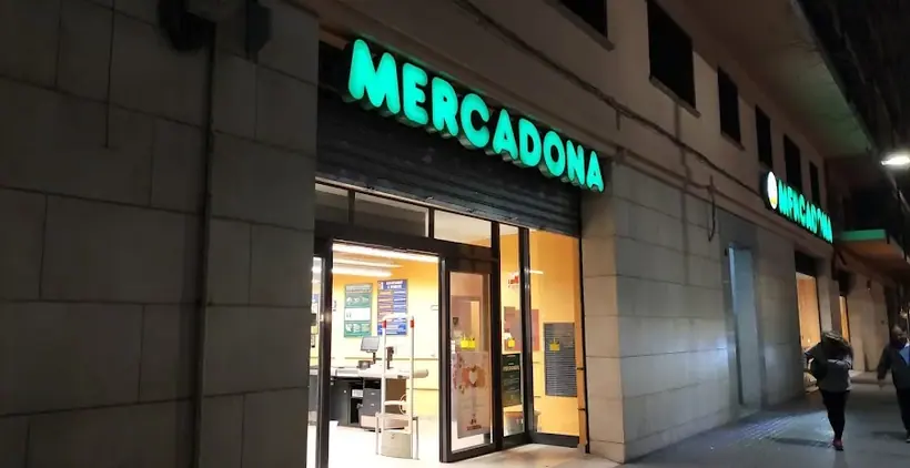 Mercadona en Avenida San Esteve, 77, Granollers
