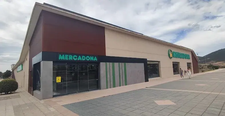 Mercadona en Avenida Ntra. Sra. de la Victoria, 26, Jaca