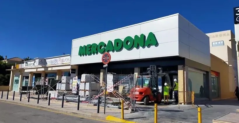 Mercadona en Calle Mascarell, 1, La Nucia
