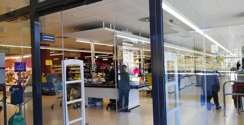 Mercadona en Avenida Les Valls D'Andorra, s/n, La Seu d'Urgell