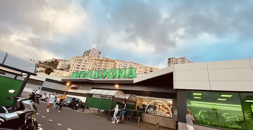 Mercadona en Paseo Blas Cabrera de Felipe (físico), s/n, Las Palmas de Gran Canaria