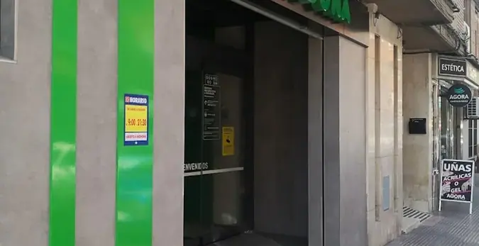 Mercadona en Calle el Charco, 44, Leganés