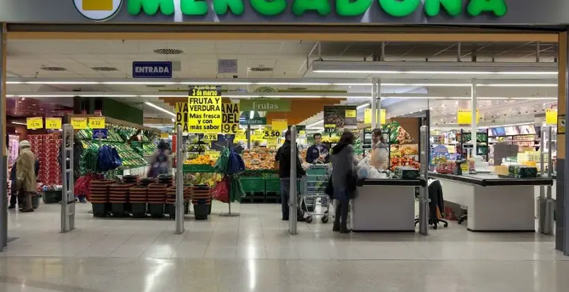 Mercadona en Avenida Andalucía Sur Ll, 6, Lepe