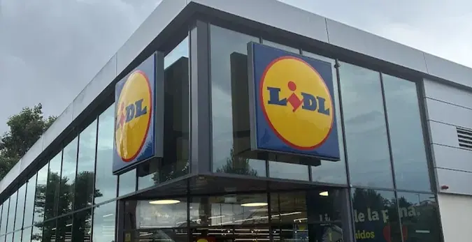 Lidl en Calle Gutiérrez Herrero, 27, Avilés