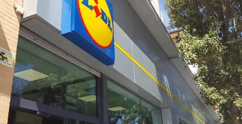 Lidl en Calle Dr. José Manuel Pascual y Pascual 3, Cádiz