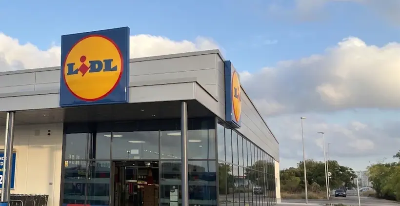 Lidl en Avenida Aragón 39, La Pobla de Farnals