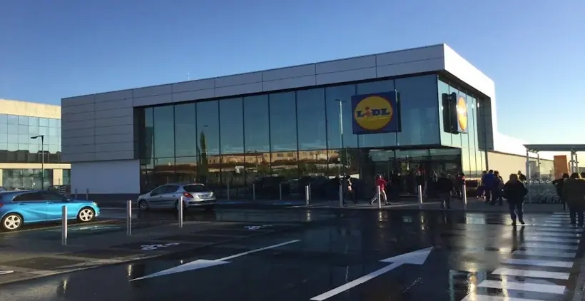 Lidl en Plaza de Grecia 2, Toledo