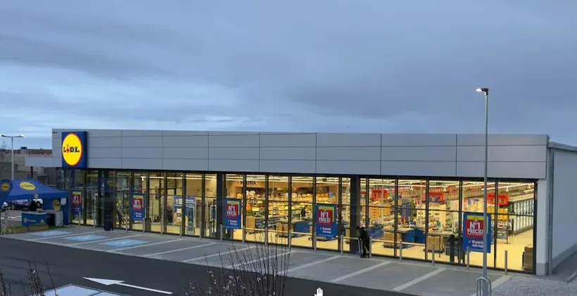 Lidl en Plaza Mariano José de Larra s/n, Villalbilla