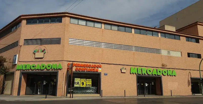 Mercadona en Carretera Valencia-Ademuz, 23, Llíria