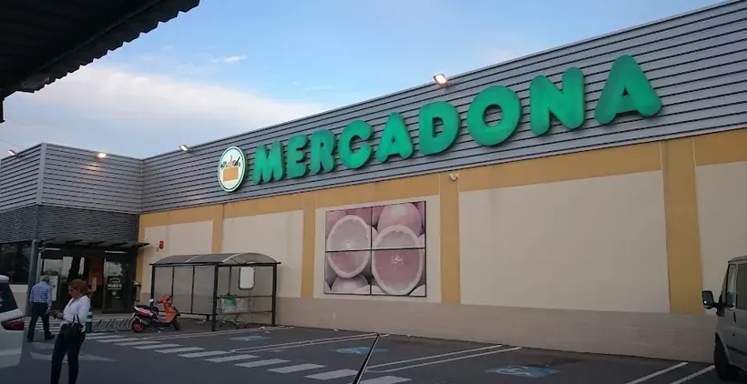 Mercadona en Calle Sierra de Carrasquilla, 2, Lorca