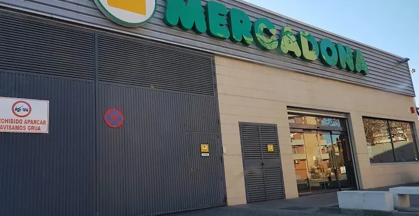 Mercadona en Avenida de los Rosales, 26, Madrid
