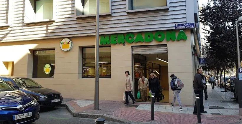 Mercadona en Calle López de Hoyos, 151, Madrid