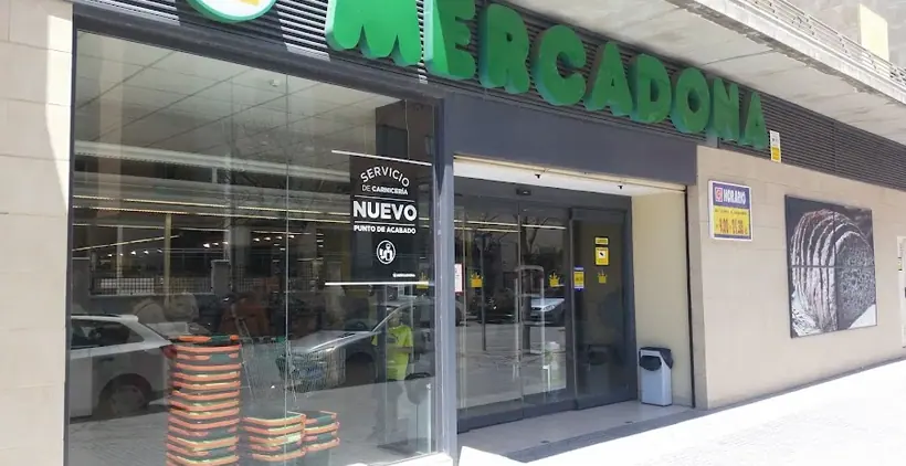 Mercadona en Avenida Imperio Argentina, 1, Málaga