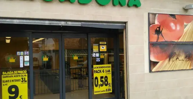 Mercadona en Camino Casabermeja, 64, Málaga