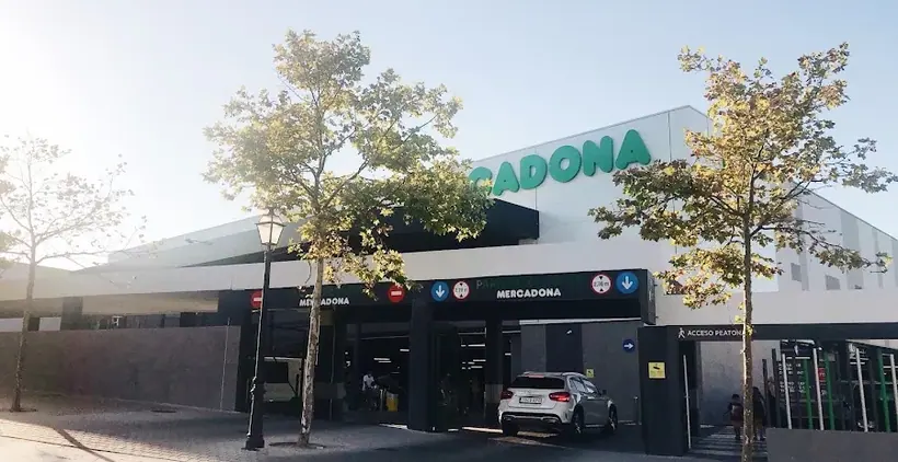 Mercadona en Calle Santa Leonor, s/n, Marbella