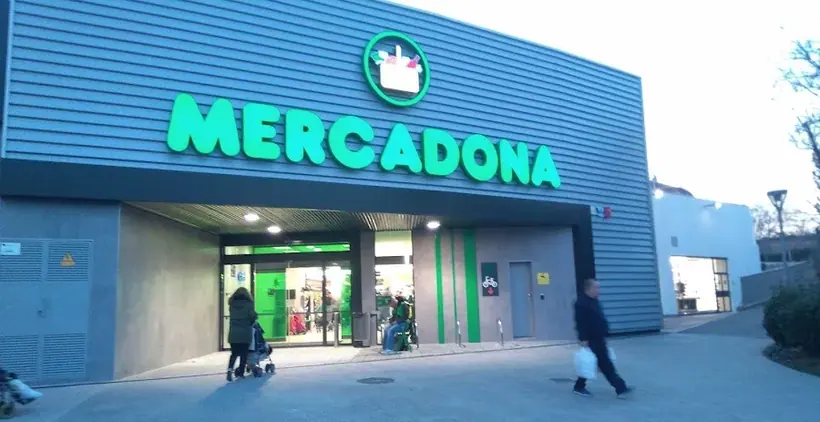Mercadona en Calle Josep Vilar, 1, Martorell