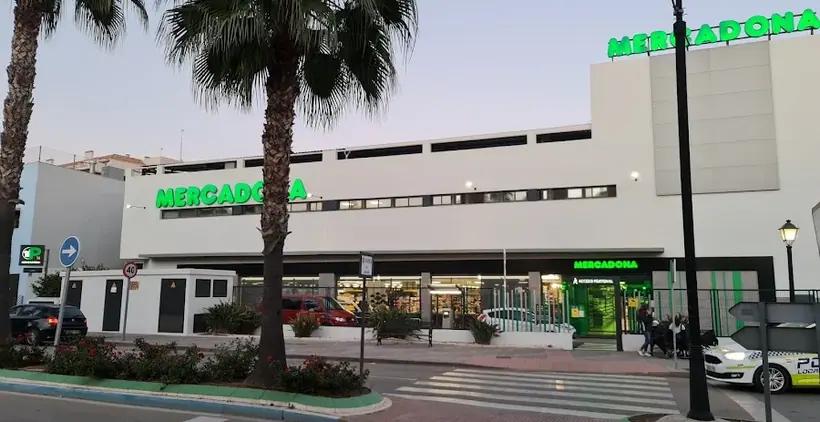 Mercadona en Urbanización el Limonar, Mijas
