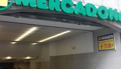 Mercadona Calle Ronda Outeiro, 217, A Coruña