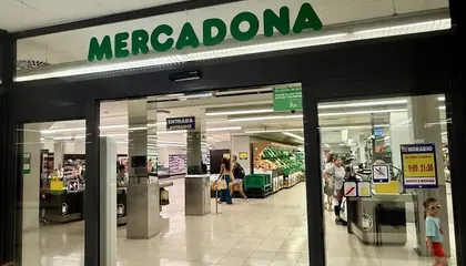 Mercadona Avenida de los Pueblos, s/n (c.c.san Eugenio), Adeje