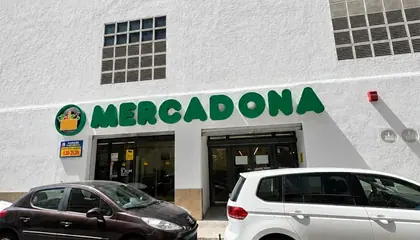 Mercadona Avenida País Valencia, 35, Alaquàs