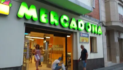 Mercadona Avenida Cortes Valencianas, 86, Albal