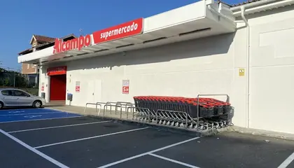 Alcampo Supermercado Avenida Xose Maria Castroviejo, s/n, Cangas