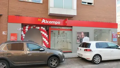 Mi Alcampo Calle de Ortiz Campos, 5, Madrid