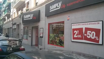 Mi Alcampo Calle Tomás Borrás, 12, Madrid