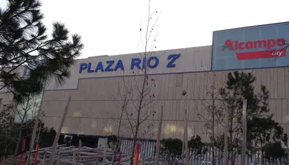 Alcampo Centro Comercial Plaza Río 2, Calle de Antonio López, 109, Madrid