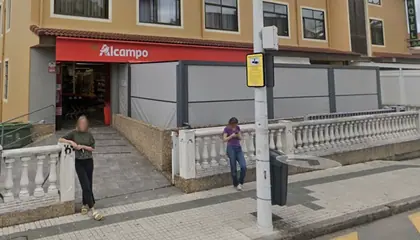 Alcampo Casa Palacio de Venero, Avenida Ris, 21, Noja