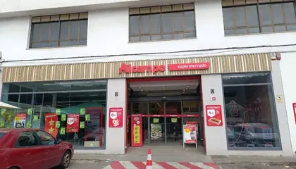 Alcampo Supermercado Avenida Solvay nº 51, Torrelavega