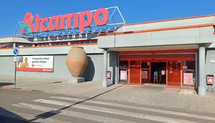 Alcampo Supermercado Avenida Del Vino s/n, Valdepeñas