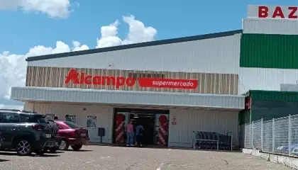 Alcampo Supermercado Avenida Tres Cruces, 24, Zamora