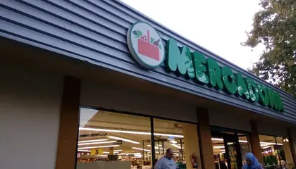Mercadona Avenida los Cantos, s/n, Alcorcón