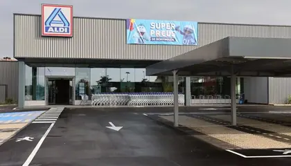 Aldi Carrer Dama d'Aragó s/n, Figueres