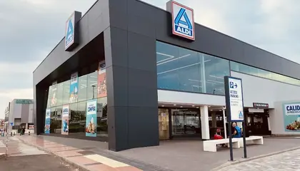 Aldi Rotonda Concejal Juan Rodríguez Betancourt 1, Telde