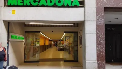 Mercadona Calle Industria, 129, Barcelona