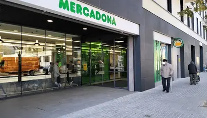 Mercadona P9 Zona Franca, 25, Barcelona