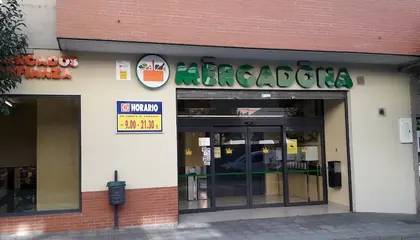 Mercadona Calle Catoute, 6, Bembibre