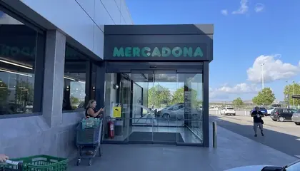 Mercadona Calle Valencia, s/n, Benijófar
